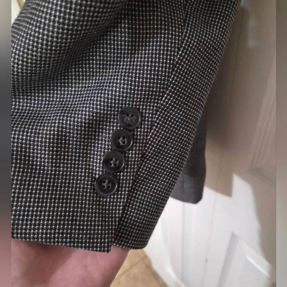 Calvin Klein Men's Nailhead Silk/Wool Blend Sport Coat